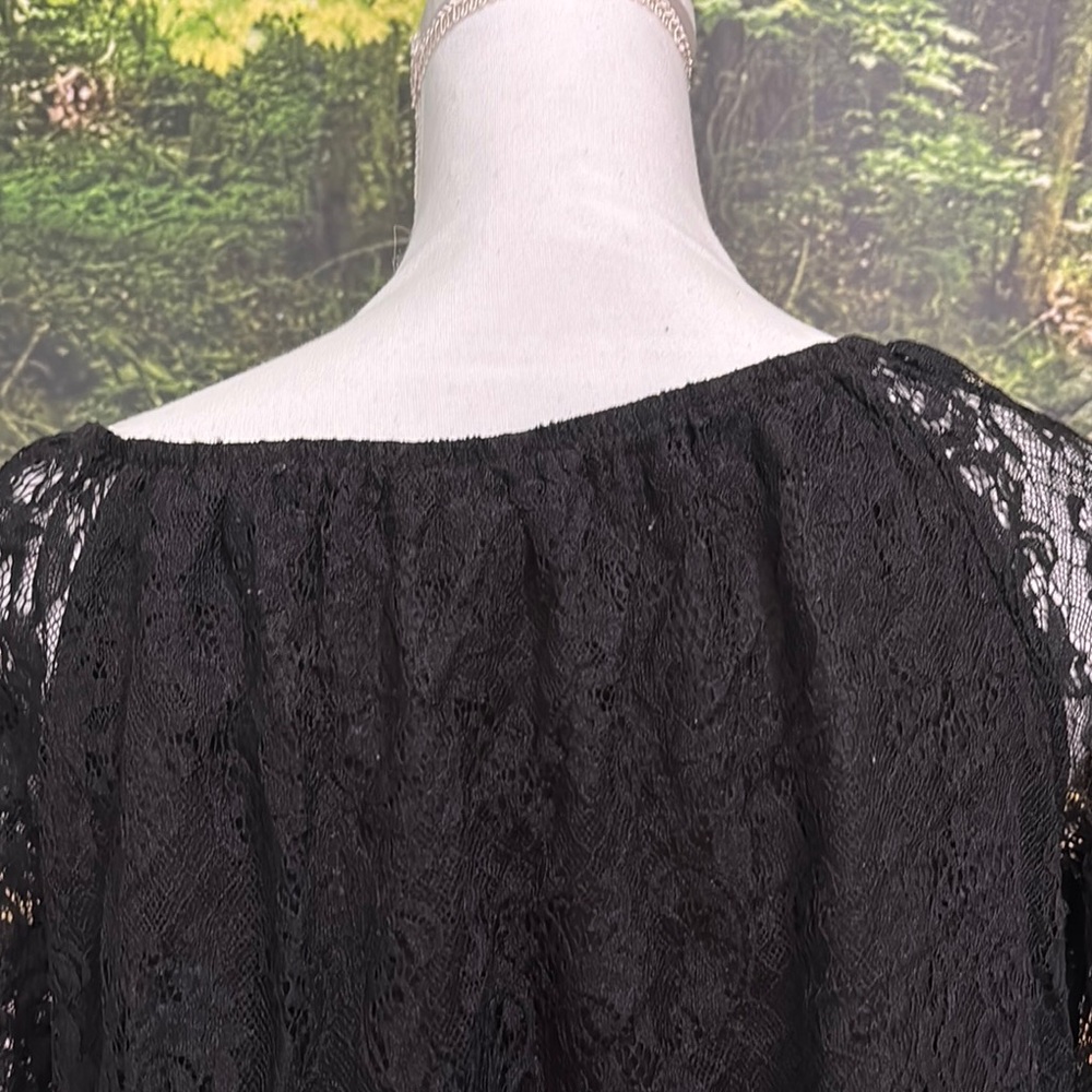 Bwear Black Ruched Bell Sleeve Blouse - Picture 5 of 8